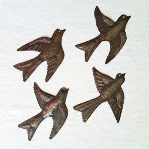 Decorative Bird Wall Accents Set